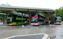 Setra S 431 DT, Schröder Flixbus & Nasir Reisen, Berlin ZOB im Juni 2020.