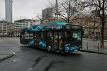 ICB Solaris Urbino Electric Wagen 233 am 30.01.21 in Frankfurt am Main