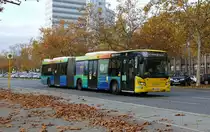 Scania Citywide der BVG, Wagen 4517 (GN15), hier unterwegs als M49 in der Masurenallee,  Berlin -Charlottenburg im November 2020.