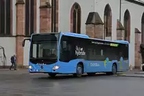 Mercedes Citaro von Distribus, auf der Linie 604, fährt zur Endstation an der Schifflände. Die Aufnahme stammt vom 27.01.2021.