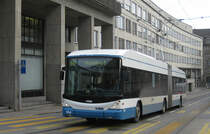 Swisstrolley 154 vor dem Stampfenbachplatz am 03.02.2010.