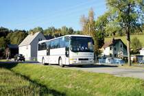 Bus Erzgebirge: MAN ÜL (ERZ-RV 116) der RVE (Regionalverkehr Erzgebirge GmbH), aufgenommen im Oktober 2020 in Schwarzbach, einem Ortsteil der Stadt Elterlein im Erzgebirgskreis in Sachsen. 