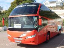 Neoplan Cityliner von Gravelaar Reisen aus Deutschland im Stadthafen Sassnitz am 29.09.2018