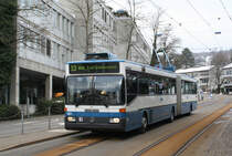 O 405 GTZ 131 an der Haltestelle Kirche Fluntern am 17.02.2013.