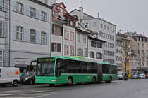 Mercedes Citaro 723, auf der Linie 34, fährt zur Haltestelle Universitätsspital. Die Aufnahme stammt vom 27.01.2021.