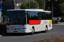 VU 4072, Mercedes Benz Intouro von Voyages Unsen, abgestellt nahe dem Bahnhof von Ettelbrück. 26.08.2018