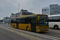 VV 2105, IVECO Crossway von Vandivinit, gesehen am Bahnhof der Stadt Luxemburg  31.08.2018