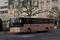 EW 1085, Mercedes Benz Integro steht am Straßenrand in der Stadt Luxemburg. 29.12.2015