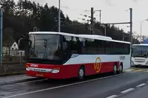 VU 4041, Setra S 419 UL von Voyages Unsen, steht am Bahnhof in Ettelbrück. 04.12.2018

