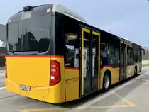 Heckansicht des MB C2 '10948' von PU Funicar AG, Biel (Eurobus, Erlach) am 23.3.21 beim Bahnhof Hindelbank.