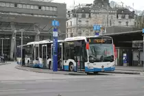 vbl Nr. 626 + 618, ex Postauto/PU Steiner, (Mercedes Citaro C2 O530K Hybrid + Mercedes Citaro Facelift O530K) am 11.3.2021 beim Bhf. Luzern