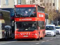 Neoplan Centroliner N4426 von Gullivers Reisen aus Deutschland in Berlin am 31.10.2018
