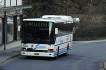 B 1418, Setra S 315 UL von Voyages Simon, fährt durch die Straßen von Clervaux. 04.03.2011
