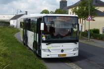 SL 5508, Mercedes Benz Integro von Sales Lentz, steht nahe Wiltz am Straßenrand 03.07.2017