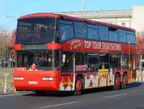 Neoplan N4026/3 von VIP Bus Connection aus Deutschland in Berlin am 31.10.2018