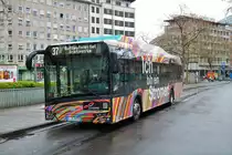 ICB Solaris Electric Wagen 235 am 10.04.21 in Frankfurt am Main