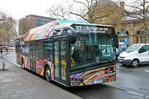 ICB Solaris Electric Wagen 235 am 10.04.21 in Frankfurt am Main