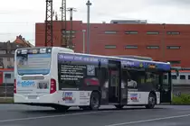 Stadtwerke Aschaffenburg / Wagen 198 (AB-VA 98) / Aschaffenburg, Hauptbahnhof/ROB / Mercedes-Benz O 530 C2 / Aufnahemdatum: 10.04.2021 / Werbung: Gödert Immobilien (links und Heck)/Lenk Karosserie (rechts)