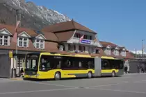 Mercedes Citaro 709 der STI, auf der Linie 21, wartet an der Endstation beim Bahnhof Interlaken Ost. Die Aufnahme stammt vom 08.04.2021.