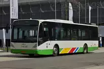 KJ 6733, VanHool NewA 330 vom Tice, an der Bushatestelle Esch Alzette, Av. du Rock'n'Rol. 14.04.2021