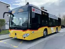 MB C2 K hybrid '11362' vom PU Rolf Stutz, Jonen am 19.4.21 beim Bahnhof Uitikon-Waldegg.