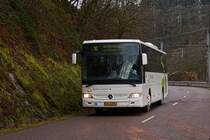 SL 3386, Mercedes Benz Integro von Sales Lentz, als SEV Ettelbrück – Troisvierges unterwegs, hier zwischen Wilwerwiltz und Drauffelt. 12.04.20121