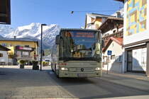 Mercedes-Benz O 550 (Integro) von Postbus (BD-13622) als Linie 4176 in Telfs, Obermarktstraße. Aufgenommen 8.4.2021.