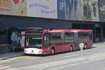 Mercedes-Benz O 530 III (Citaro 2. Generation) der Innsbrucker Verkehrsbetriebe (Bus Nr. 437) als Linie R an der Haltestelle DEZ Einkaufszentrum. Aufgenommn 26.4.2021.