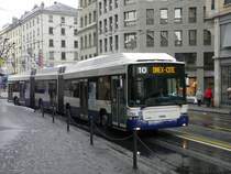 TPG Genf - Hess-Swisstrolleybus BGGT-N2C Nr.790 unterwegs auf der Linie 10 unterwegs in Genf am 31.12.2008