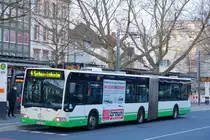 Stadtwerke Aschaffenburg / Wagen 148 (AB-VA 48) / Aschaffenburg, Hauptbahnhof/ROB / Mercedes-Benz O 530 G / Aufnahemdatum: 15.04.2021 / Werbung: Dirk Braun GmbH Wärmemessdienst (TB)/Rechtsanwälte Dr. Häcker & Kollegen (Heck)
