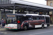 Stadtwerke Aschaffenburg / Wagen 167 (AB-VA 67) / Aschaffenburg, Hauptbahnhof/ROB / Solaris Urbino 12 III / Aufnahemdatum: 29.04.2021 / Werbung: Autohaus Arnold