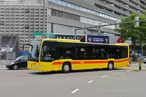 Mercedes Citaro 66 der BLT, auf der Linie 47, fährt zur Haltestelle St. Jakob. Die Aufnahme stammt vom 30.06.2021.