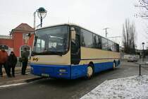 LOS P 38 als SEV RE 1 nach Eisenh�ttenstadt am 02.02.09 am Bahnhof Frankfurt/Oder