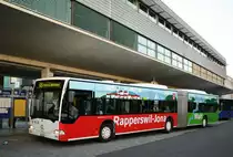 Citaro 53 beim Bhf. Uster am 14.04.2015.