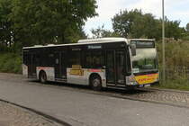 VHH 1202 (HH-X 3398) am 2.8.2021, Pause am U-Bahnhof Steinfurther Allee  / MB O 530, 3-türig, (EZ 2012) /