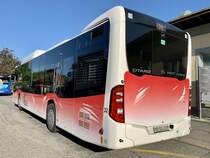 Heckansicht des MB C2 NGT Hybrid Nr. 32 am 10.8.21 beim Bahnhof Grenchen Süd.