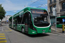 VDL Citea SLF 181  Stromnibus , auf der Linie 50, fährt zur Endstation am Bahnhof SBB. Die Aufnahme stammt vom 09.08.2021.