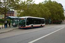 ESWE Verkehr Mercedes Benz eCitaro Wagen 155 am 17.08.21 in Wiesbaden