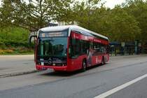 ESWE Verkehr Mercedes Benz eCitaro Wagen 143 am 17.08.21 in Wiesbaden