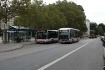 ESWE Verkehr Mercedes Benz eCitaro Wagen 157 am 17.08.21 in Wiesbaden