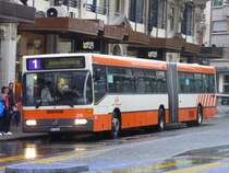 TPG - Mercedes O 405 G  Gelenkbus Nr.215 GE 96693 unterwegs auf der Linie 1 in Genf am 31.12.2008