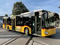 MB C2 hybrid '11605' vom PU Eurobus Häfliger, Sursee am 13.9.21 bei der Abfahrt beim Bahnhof Sursee.