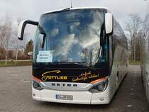 Setra 517 HD von Gottlieb aus Deutschland in Waren am 01.01.2019