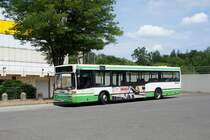 Bus Rheinland-Pfalz / Bus Bad Kreuznach: Mercedes-Benz O 405 N (KH-HS 210) vom Reiseunternehmen Bernd Trierweiler, aufgenommen im Juni 2021 in Hargesheim, einer Ortsgemeinde im Landkreis Bad Kreuznach in Rheinland-Pfalz.