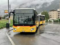 Der MB C2 G '11587' vom PU Buchard Voyages, Leytron am 20.9.21 kurz vor der Abfahrt beim Bahnhof Martigny.