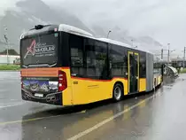 Heckansicht des MB C2 G '11586' des PU Buchard Voyages, Leytron am 20.9.21 beim Bahnhof Martigny.