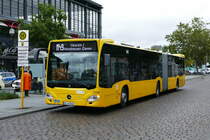 BVG Berlin - Mercedes Benz MB Citaro C2 G [ 5240] - Front mit ''Berlin'' Signet. Als M49 in Berlin Hardenbergplatz im September 2021.