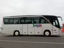 Setra 411 HD von Janzen Reisen aus Deutschland in Stralsund am 31.01.2019