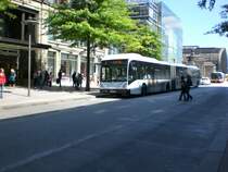 Van Hool AGG 300 auf der Linie 5 nach Bahnhof Burgwedel am Hauptbahnhof/M�nckebergstra�e.