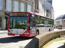 Hier verlsst die Linie 1 (Euren - Treveris - St. Paulin - Nells Park) die Haltestelle   Porta Nigra  .

02.05.07